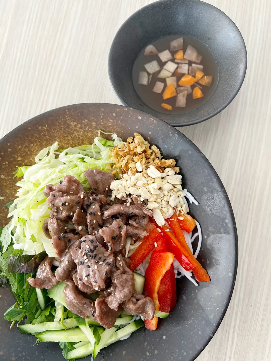 M7 : Bún bò Nam Bộ
